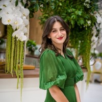 Naomi Weiss