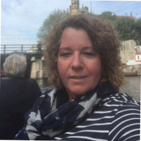 Sandra Van Der End