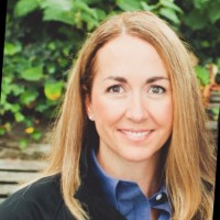 Laura Rhodes