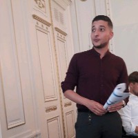 Anouar B.