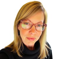 Laurie Davis