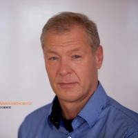 Ton de Jong