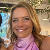 Nicola Grant