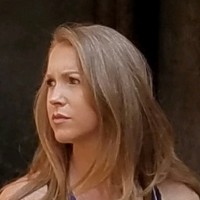 Vikki Hackett