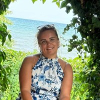 Alina Elena Stefanescu