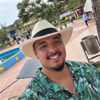 Alvaro Carreon