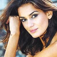 Ana Claudia Vaz Total Beauty Adviser