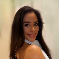 Nayeli Lora