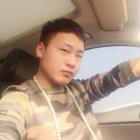 李群伟