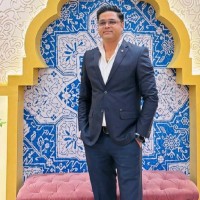 Vineet Attre