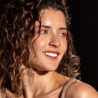 Iris Andrea Gomez Levrino