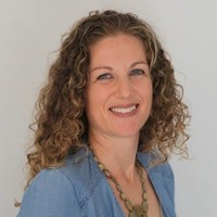 Vicki Russell
