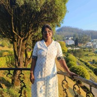 Dr. Priya Darshini koulu
