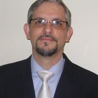 Márcio Cantos