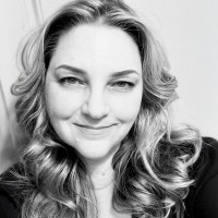 Stacie Roberts