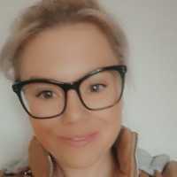 Holly Symes