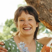 Isabelle Poole