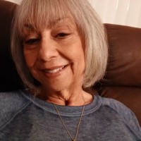 Vicki Bours