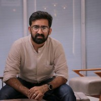 Dhruv Surti