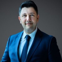 Dr. Hakan Beker