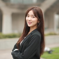 Elaine Kim