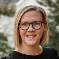Amanda Knight