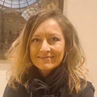 BARBARA POLI