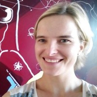 Eva Zobell