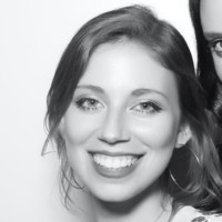 Gabriella Kahn