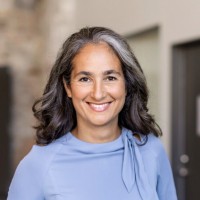 Dr. Verena Adamheit