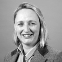 Lucinda Riddell
