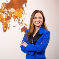 Özge Takır