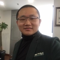 李龙飞