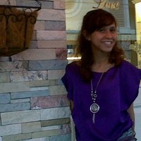 Vivian Manuhutu