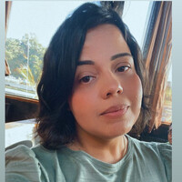 Agatha Ferraz