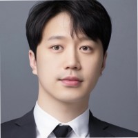 Hyeon Seok Yoo