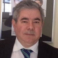 Dr Carlos Ferreira