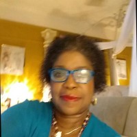 Gloria Long