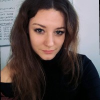 Neža Škulj