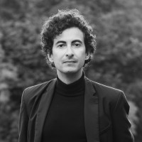 Rodrigo Tavares