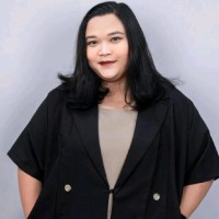 Monica Putri Daniyanti