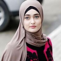 Ayesha Khan
