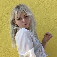 Elza B.