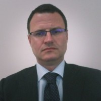 Yariv Menoni