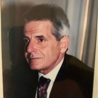 Μιχαλης Πανου