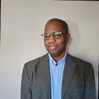 Stephen Jones, Mba