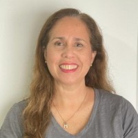 Sandra Hakim Toro