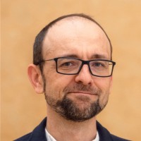 Csaba SZEIFER