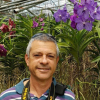 Moshe Eitan