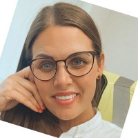 Laura Raklevice